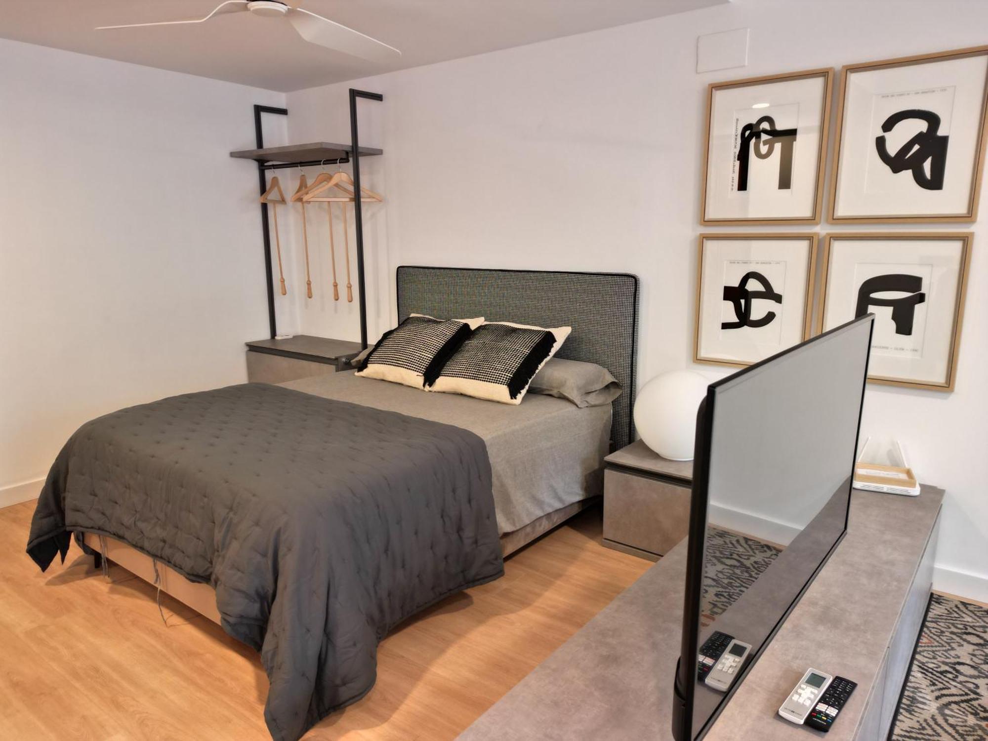 Apartaments Turistics Cardona IV Eksteriør billede