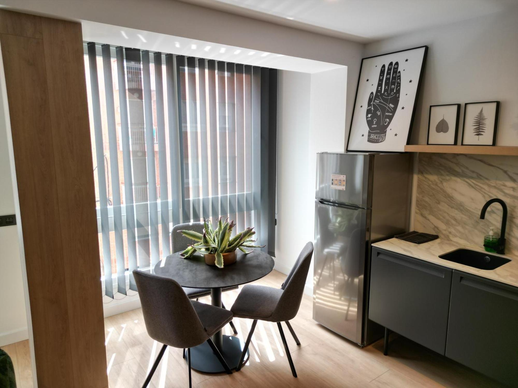 Apartaments Turistics Cardona IV Eksteriør billede