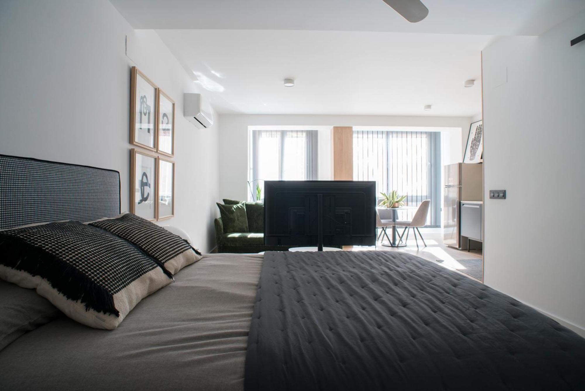 Apartaments Turistics Cardona IV Eksteriør billede