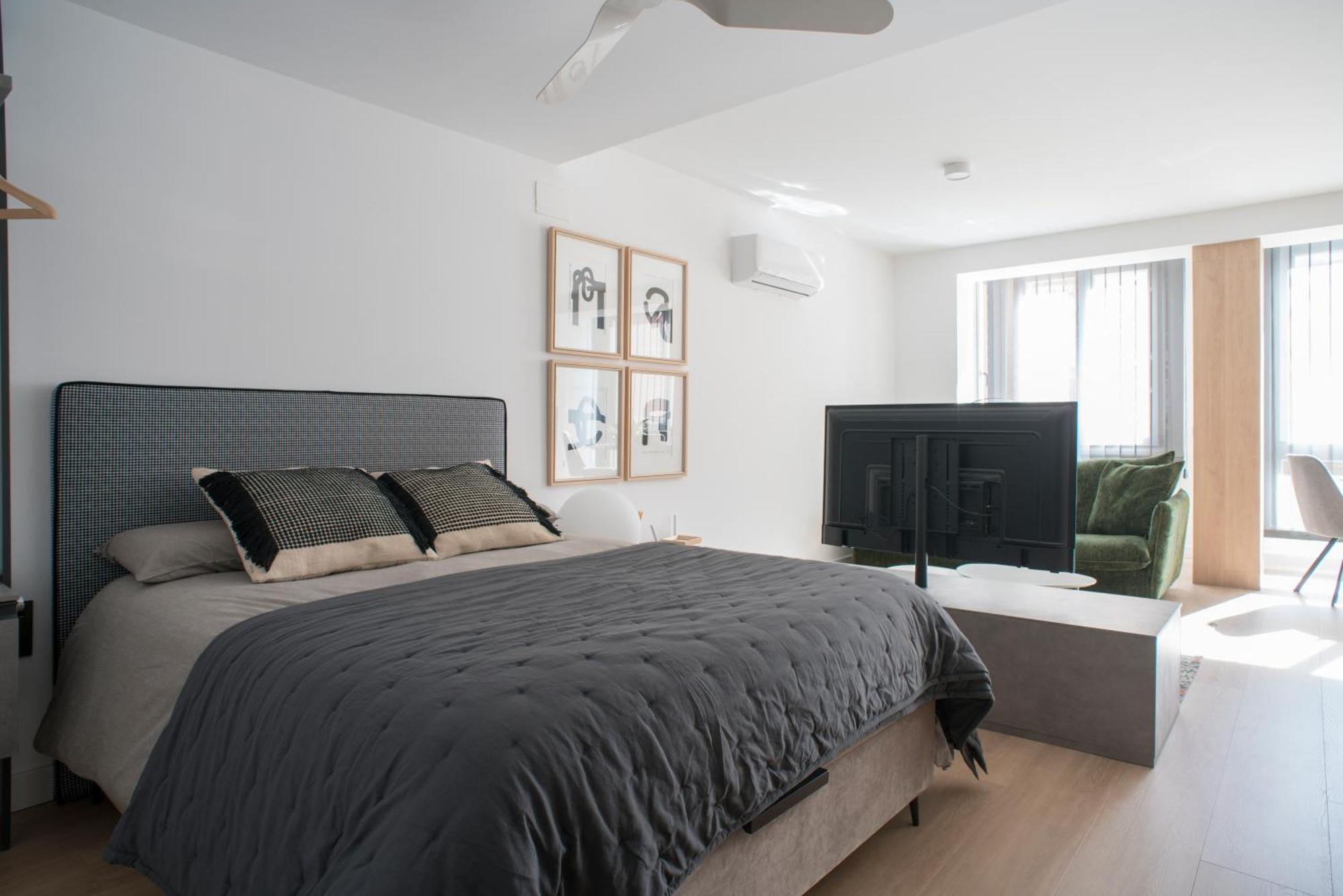 Apartaments Turistics Cardona IV Eksteriør billede